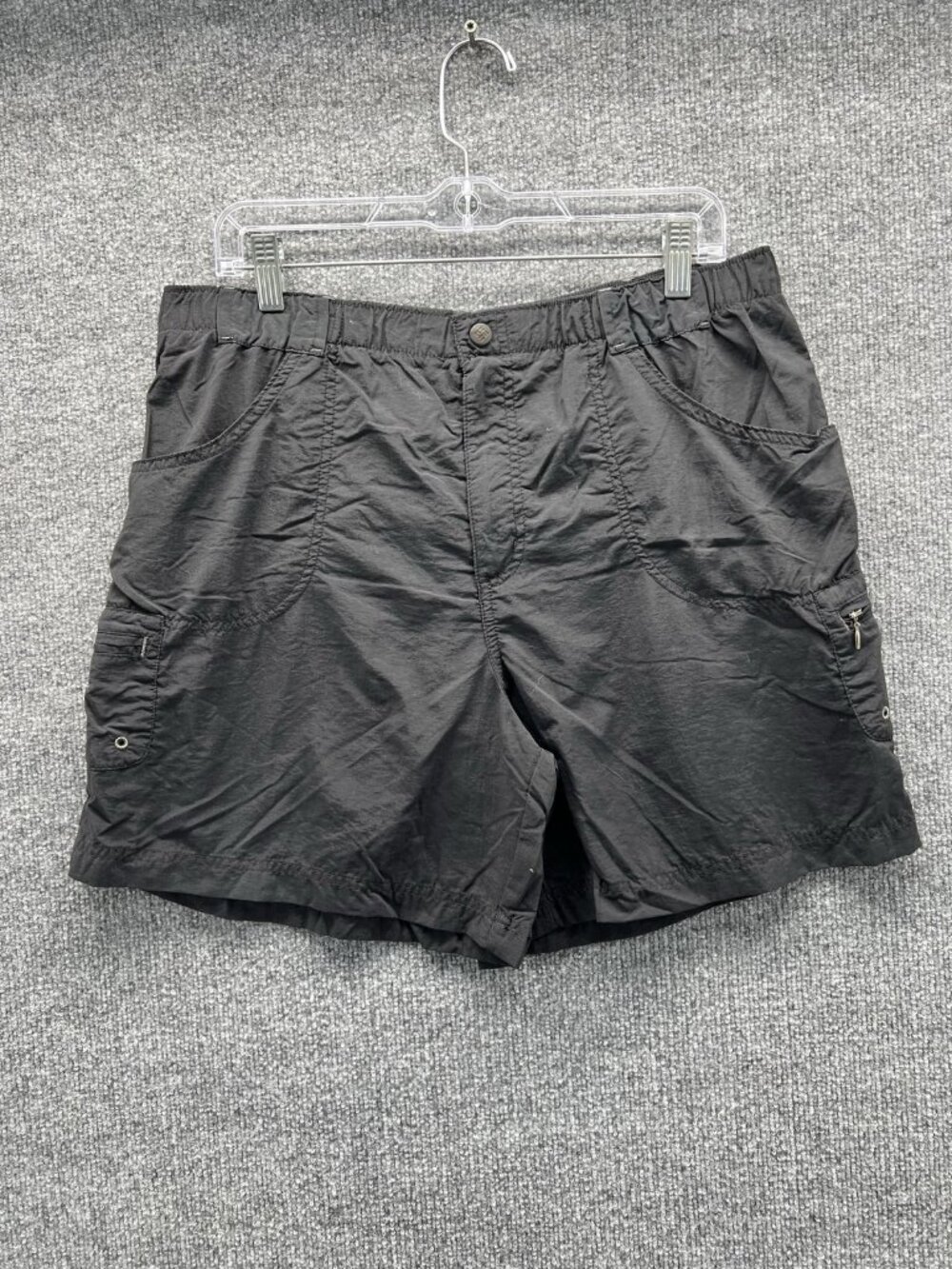 Columbia Shorts Womens Large Black Nylon Cargo Hiking Elastic Waist 5.5 Inseam